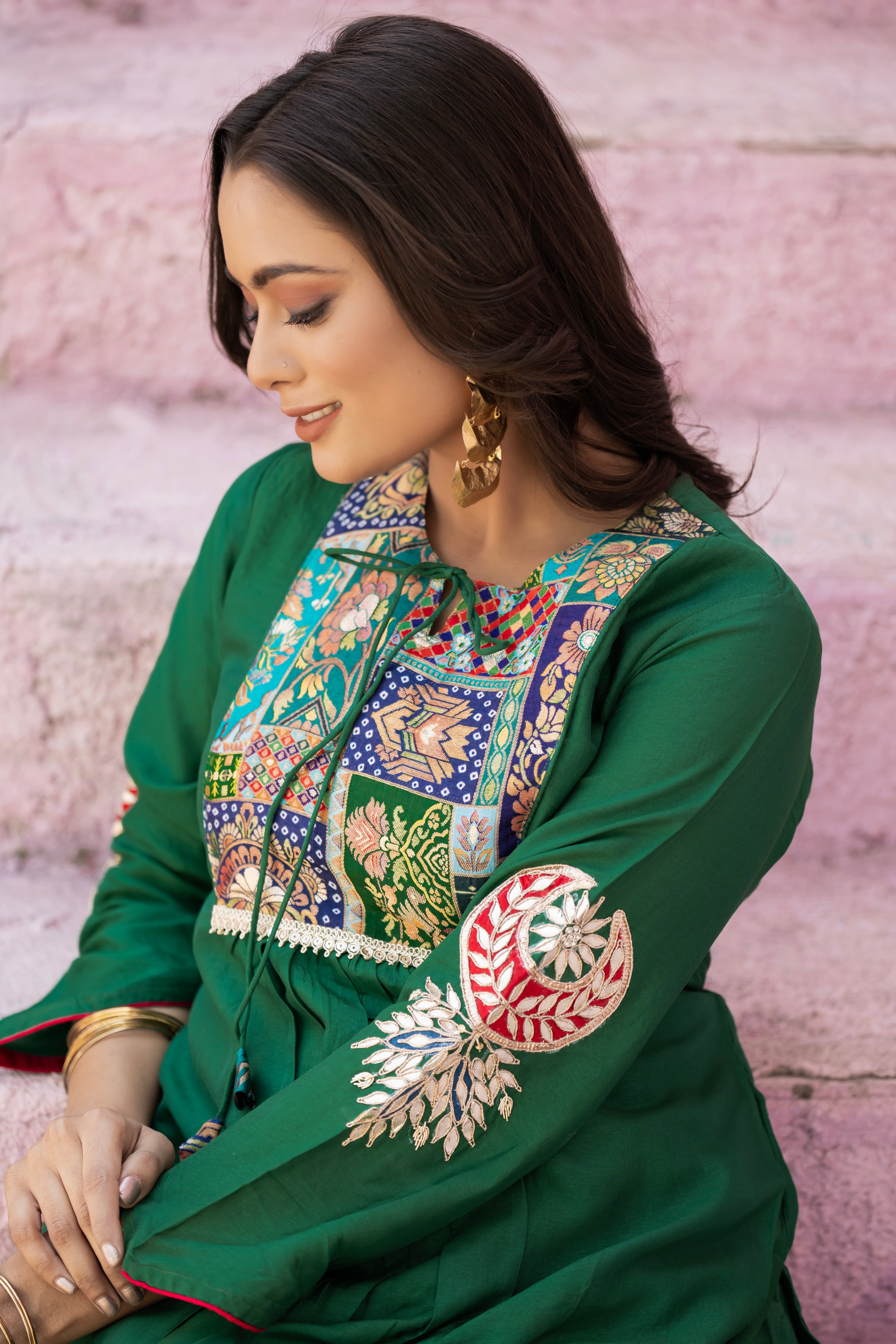 VARAMYA A-Line Gota-Patti Green Straight Suit Set