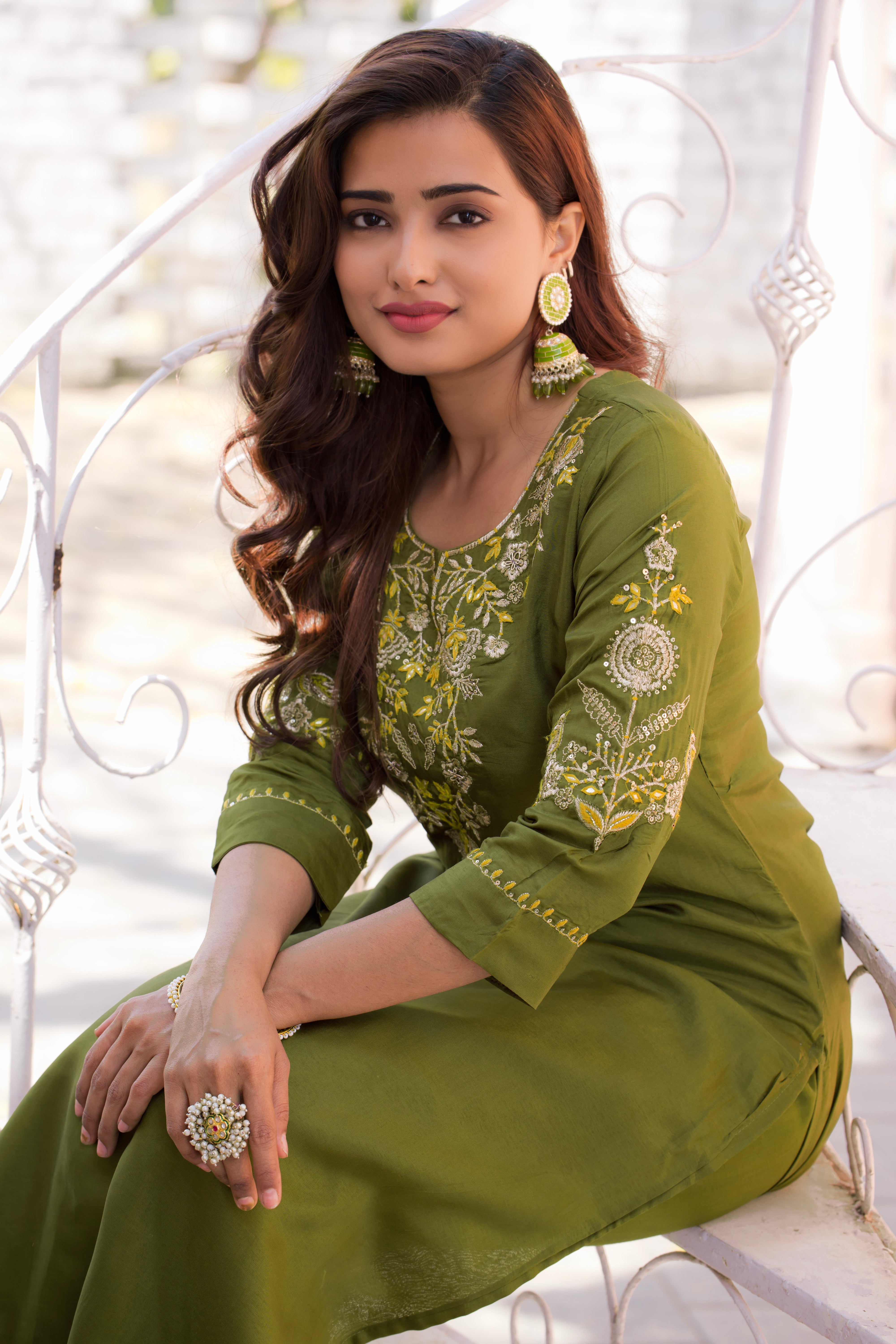 VARAMYA GREEN Silk Straight Suit