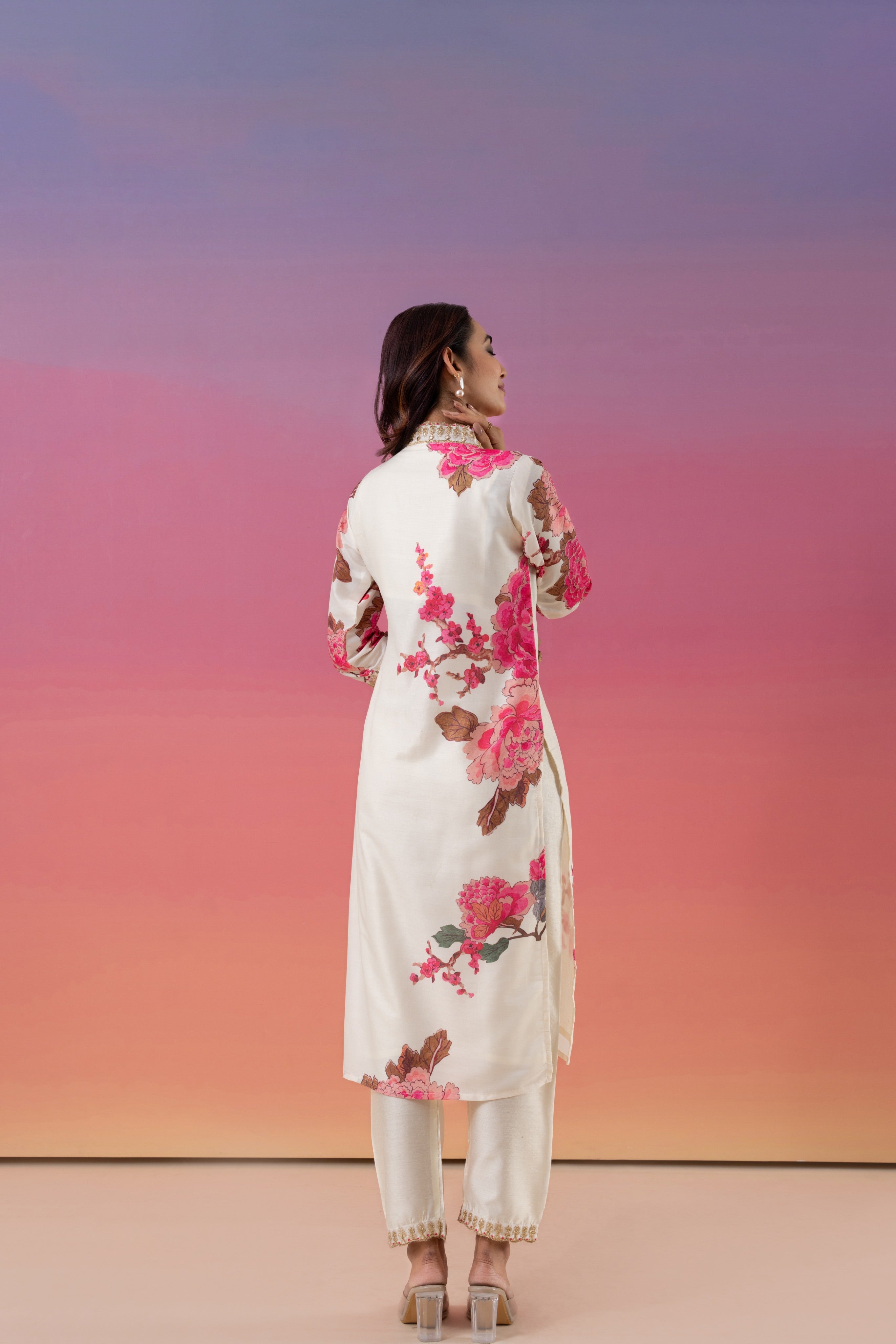 V-neck Floral Straight Suit Set