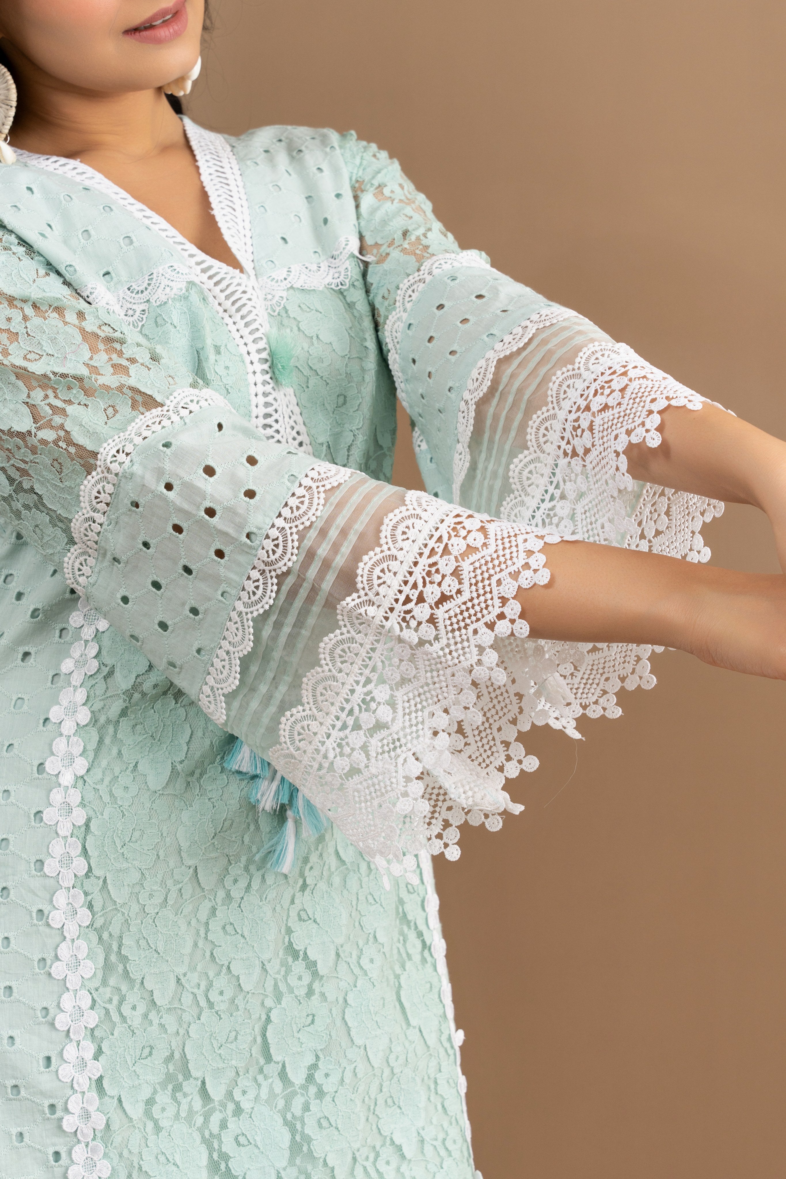 Varamya Lace Pattern Straight Pakistani Suit