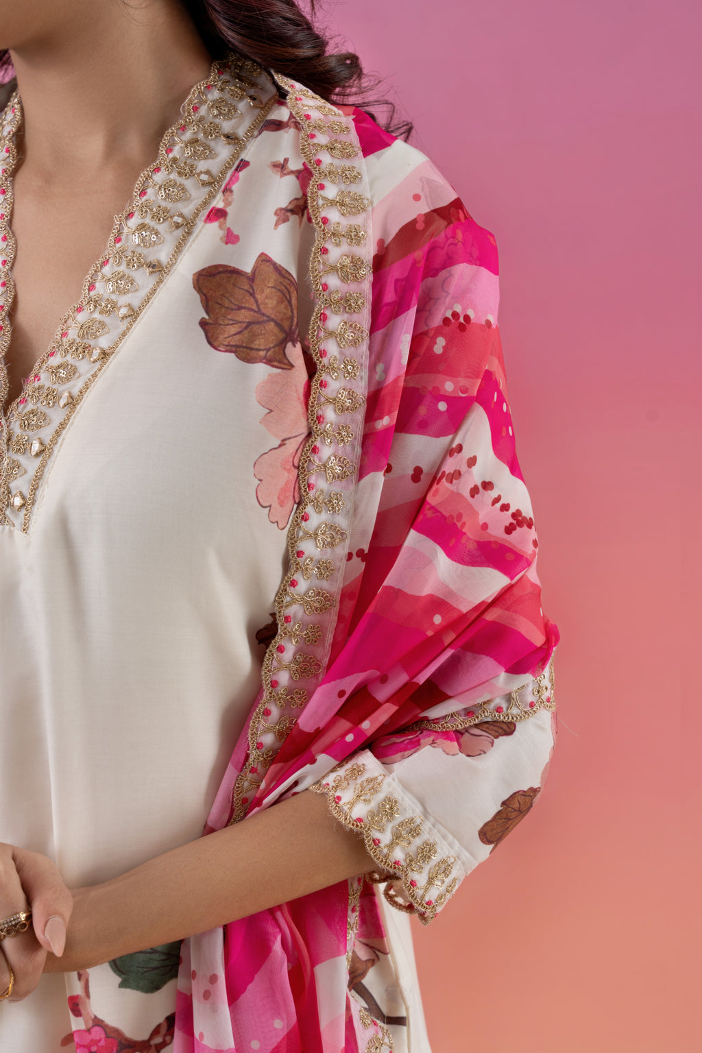V-neck Floral Straight Suit Set